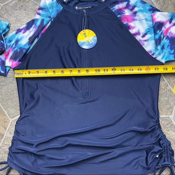 Free Country Sun Block Shirt - Picture 10 of 13